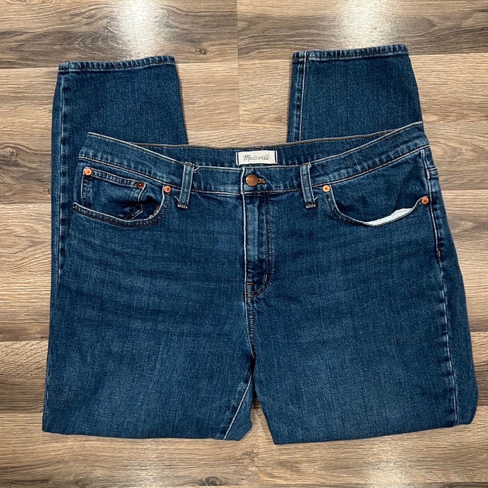 Madewell Women’s 33 “The Slim Boy Jean” Medium Washed Jeans